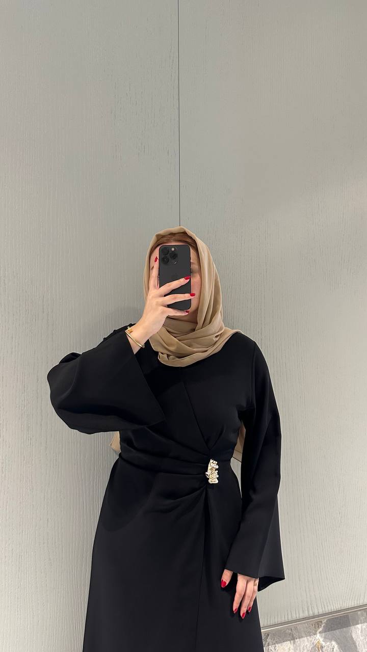 Elara Wrap Abaya