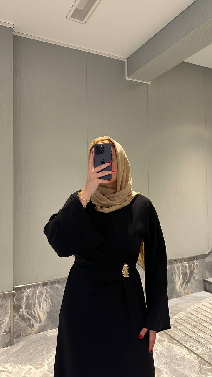 Elara Wrap Abaya